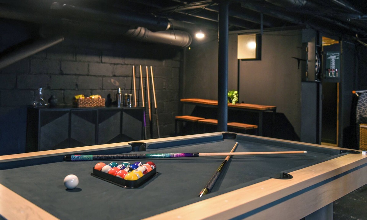 Mount Washington House | >Regal Bricks< - Fire Pit - Elevated Deck - Pool Table - King Bed