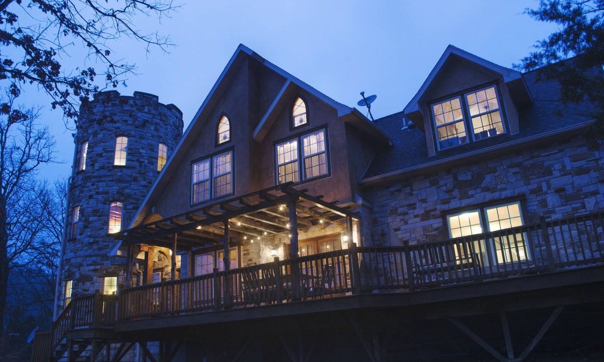 Eureka Springs House | Regal Castle in the Woods!