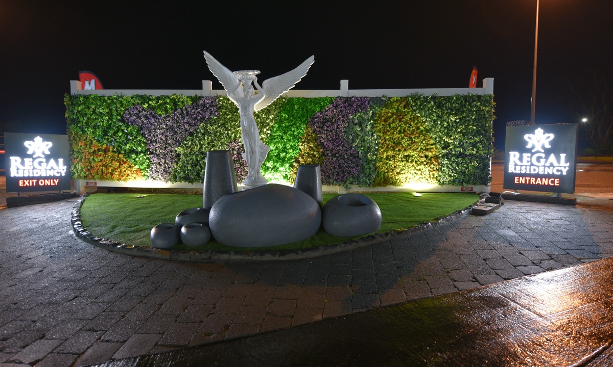 St. Heliers Hotel | Regal Residency