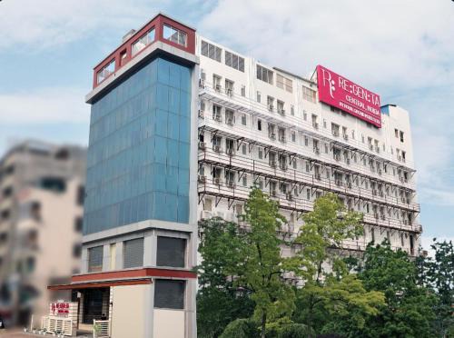 Baraula Hotel | Regenta Central Sec - 49 Noida