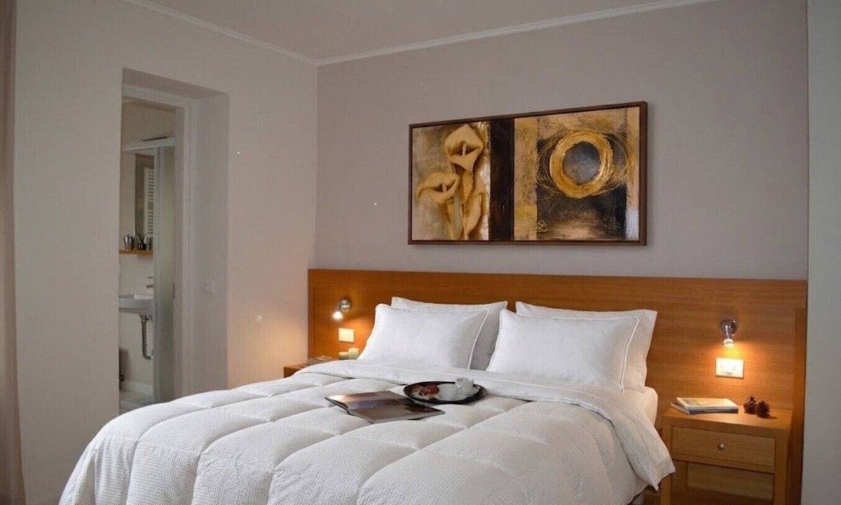 Masare Apartment | Regina 10