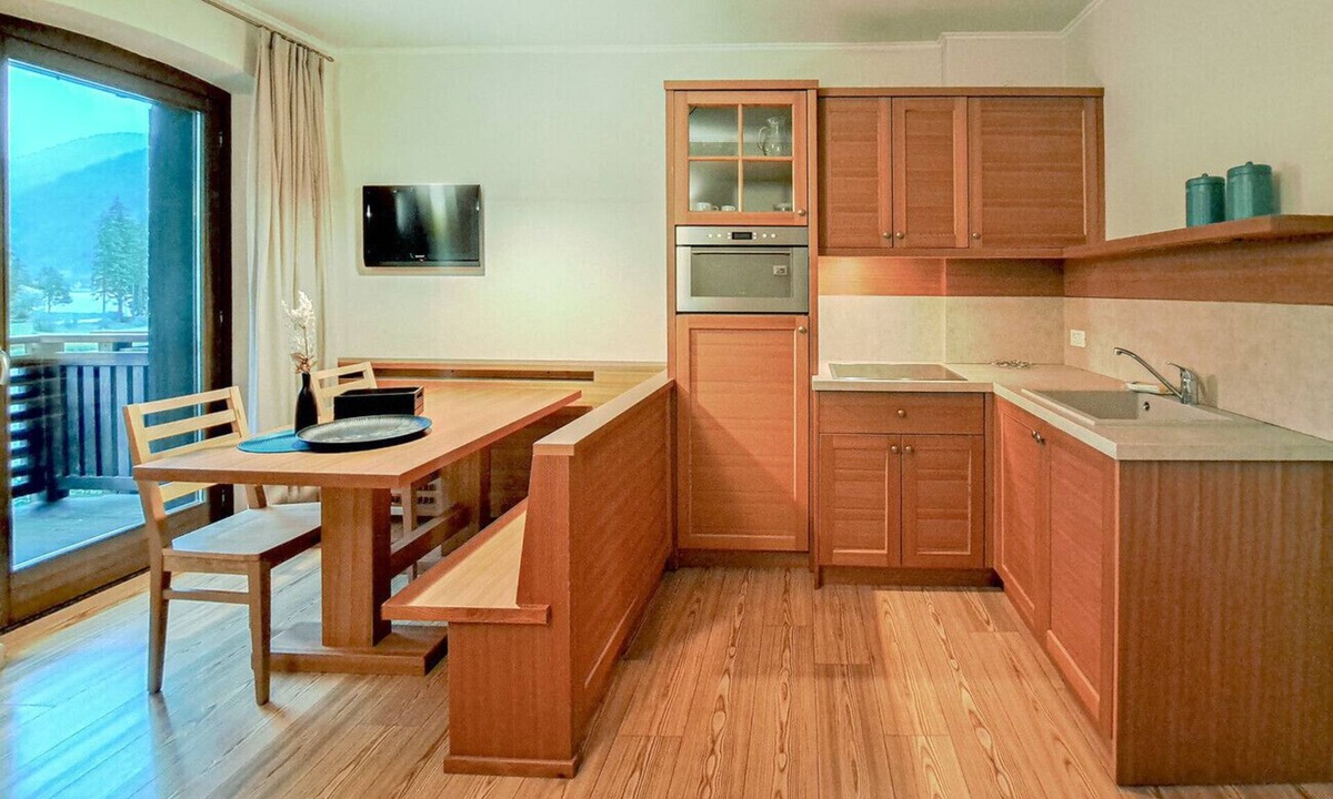 Masare Apartment | Regina 8