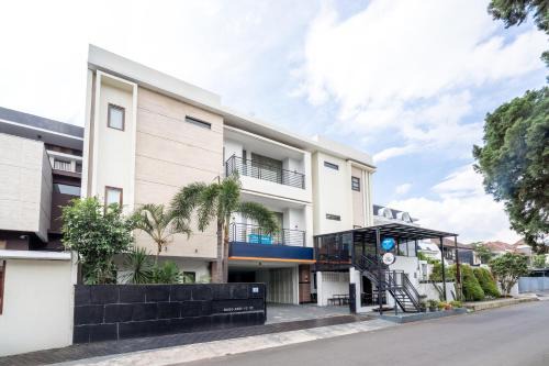 Hegarmanah Hotel | Rehat at Dago Sky Hotel