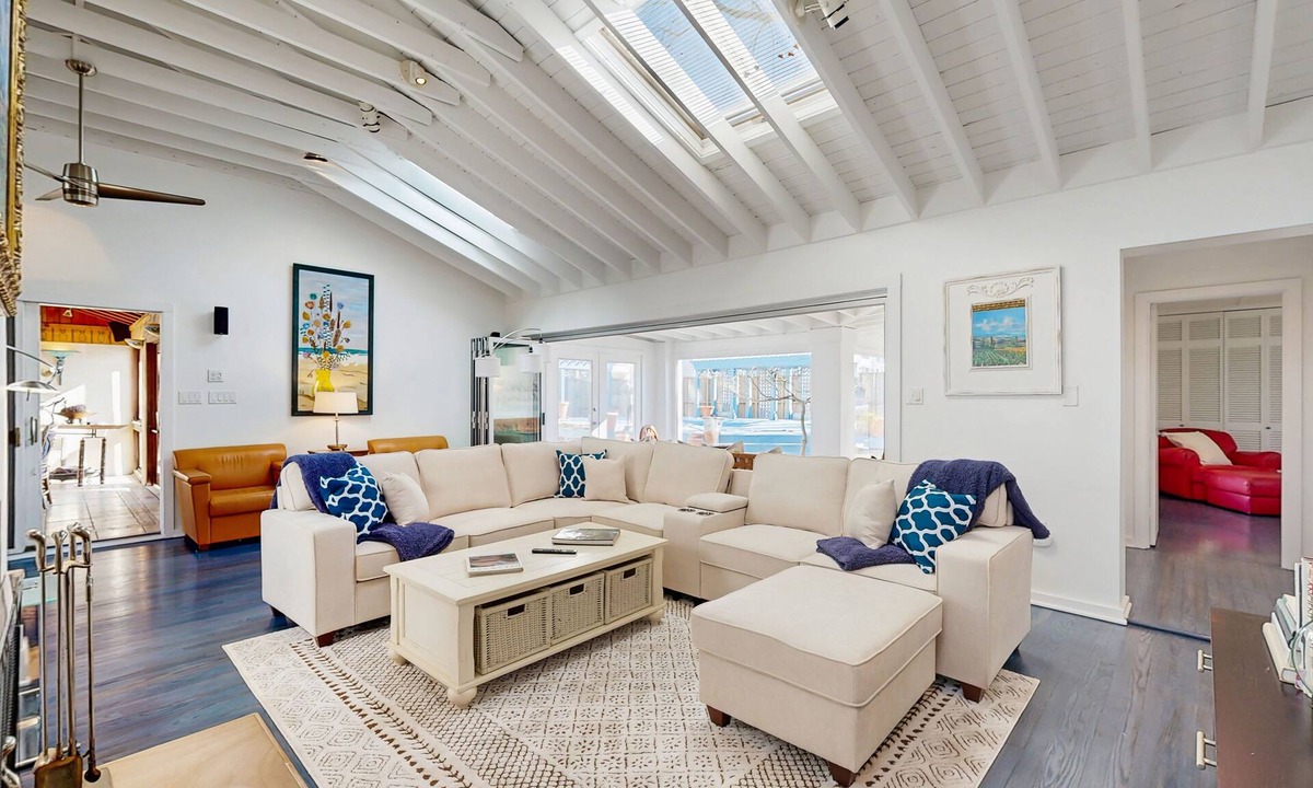 Dodds Addition House | Rehoboth Beach dog friendly house w/private pool & hot tub