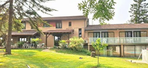 Foissac Hotel | Relais de Frejeroques