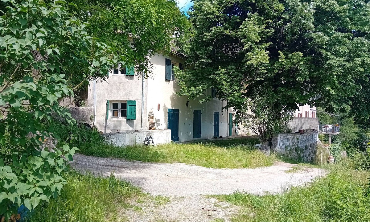 Monoblet House | Relais de Randonnée et Chasse Cévenol