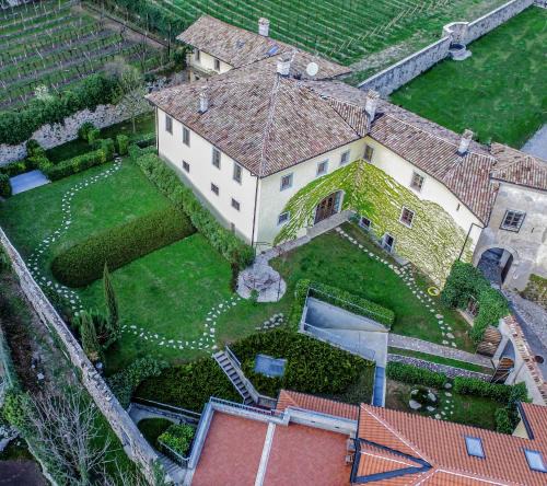 Nogaredo House | Relais Palazzo Lodron