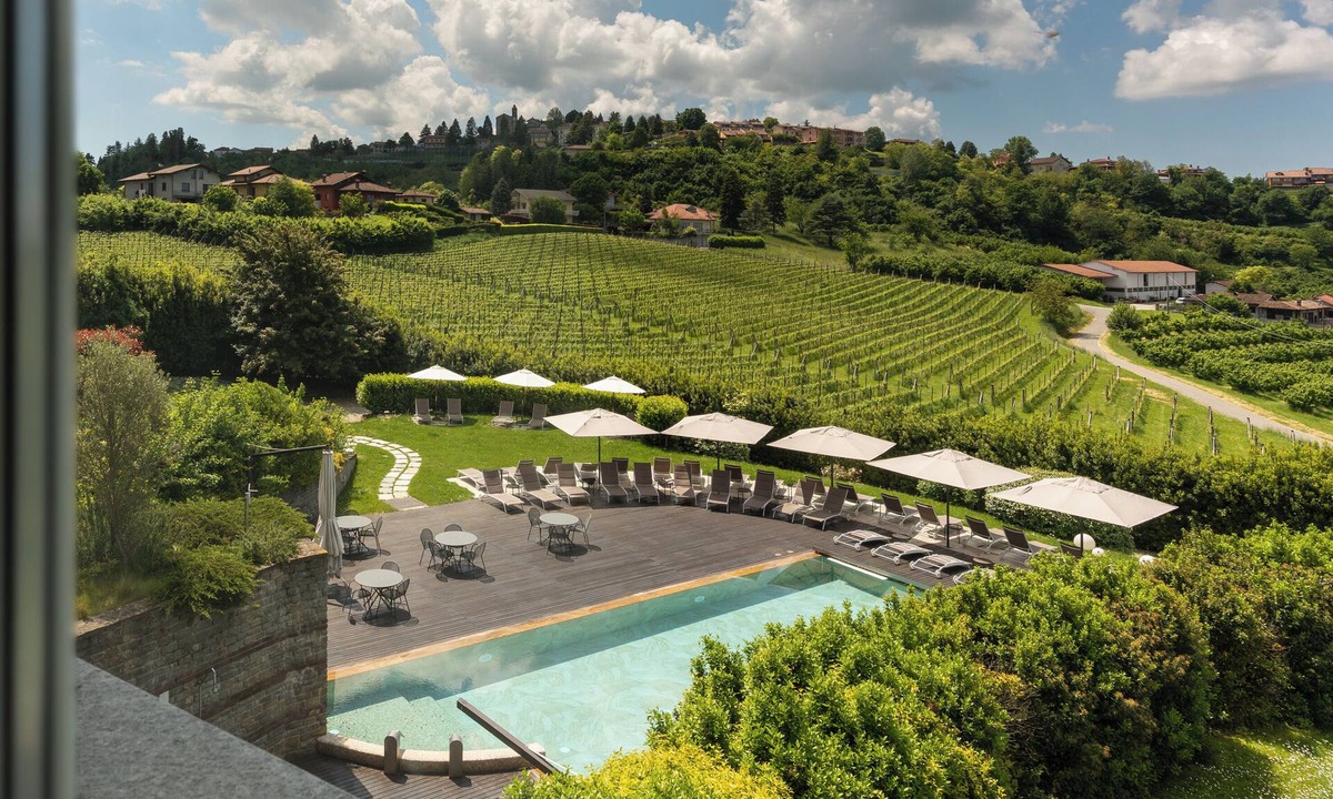 Benevello Hotel | Relais Villa D'Amelia