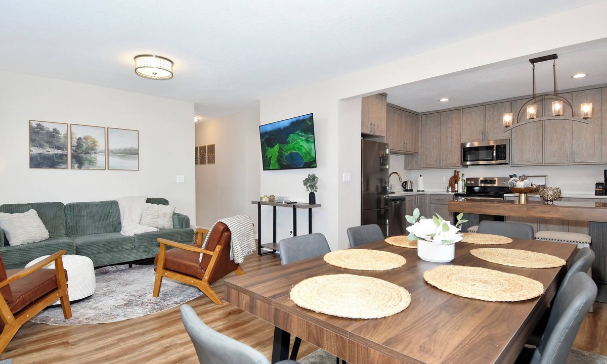 Vancouver House | Relax and enjoy this stylish 3-bedroom, 2-bath retreat sleeps 8!