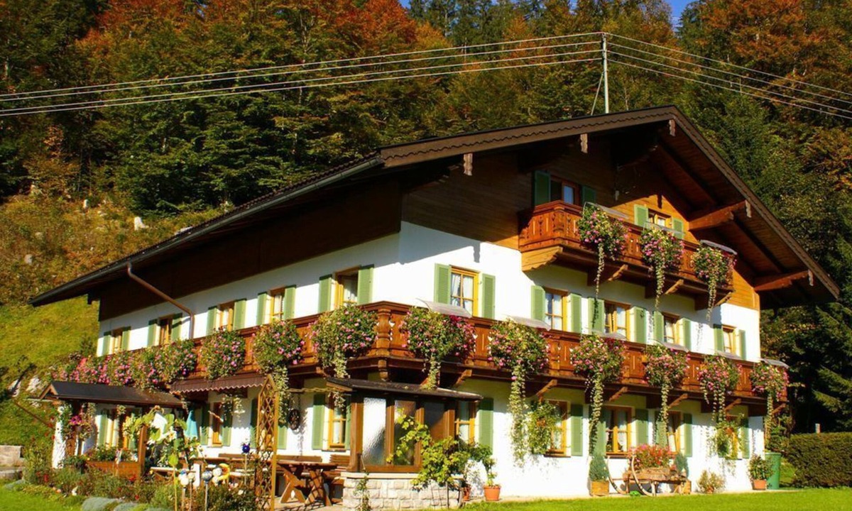 Wallgau Apartment | Relax Appartment Walchensee - Apartment 3 bedrooms, 2 bathrooms and 1 guest WC