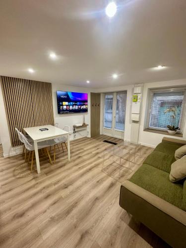 Saint-Just-Saint-Rambert Apartment | Relax & Cosy Saint Just Saint Rambert