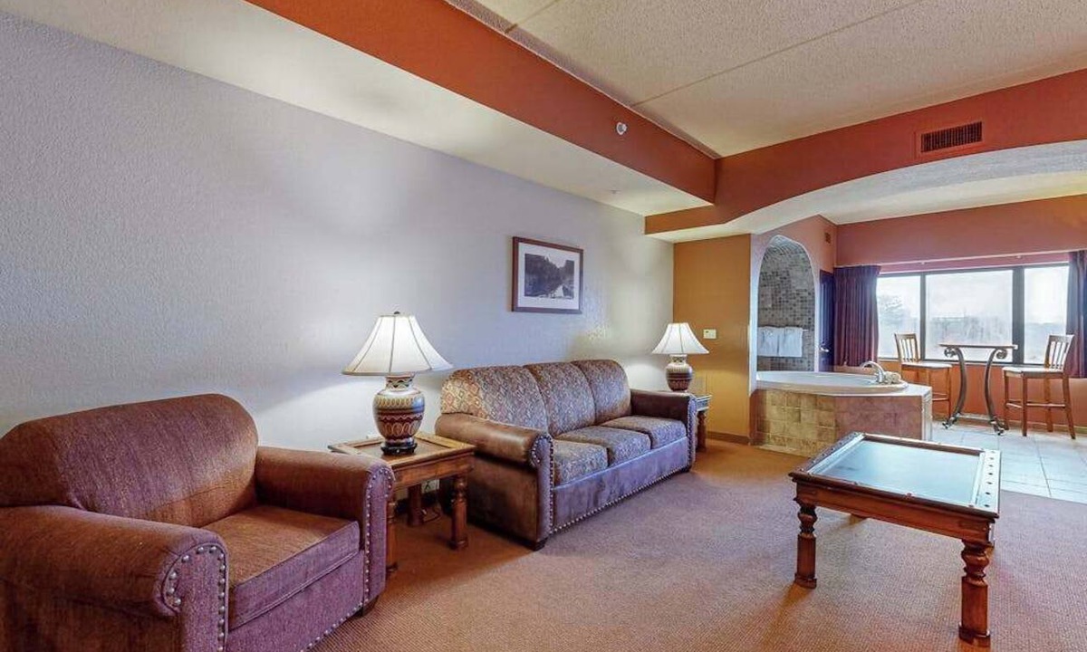Wisconsin Dells Condo | Relax & Explore | Adventure-Included Dells Condo