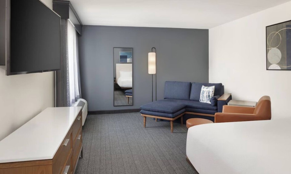 Hopelawn Hotel | Relax in Modern Room with 1 King Bed, Free Parking, Easy Highway Access