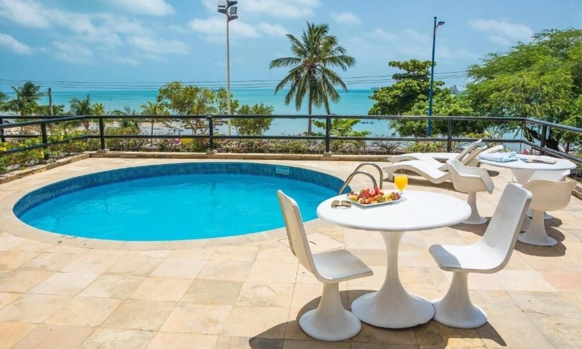 Mucuripe Hotel | Relax in Serene Beachside Room in Mucuripe Beach Near Beira Mar Handicraft Fair