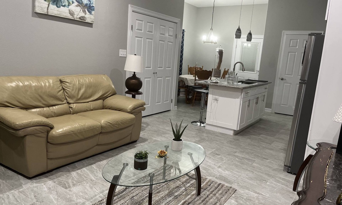 Eagle Pass House | Relax & Recharge — Peaceful Stay Near the Casino