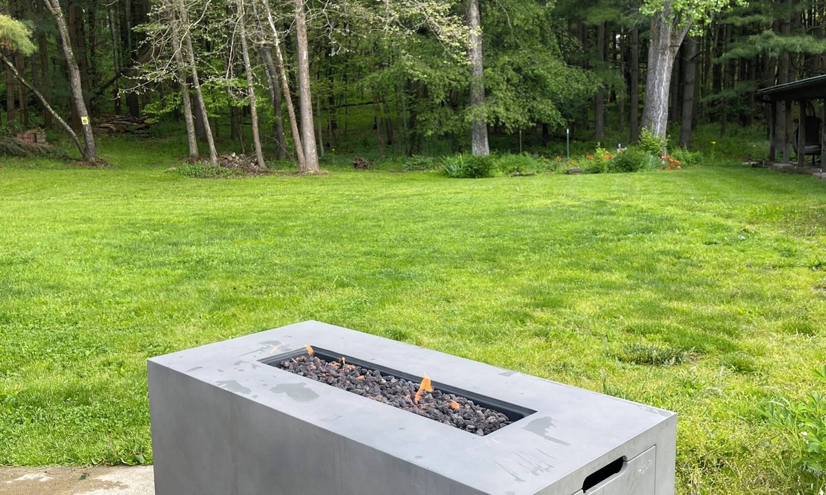 Ashland House | Relax, Unwind & Take in the Gorgeous Scenery at Pinehill Hideaway!