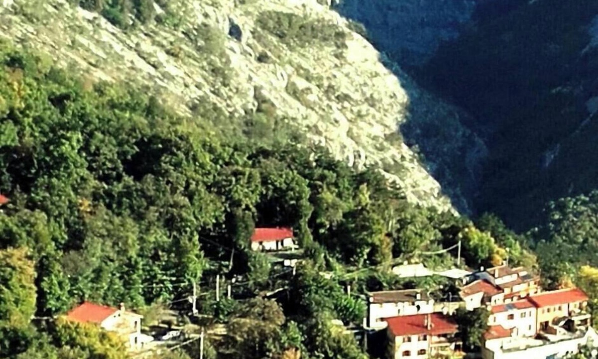 San Dorligo della Valle Bed & Breakfast | relax, Val Rosandra, walks, animals welcome, and children.