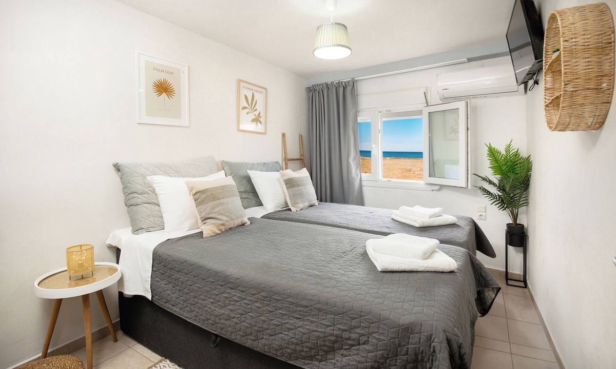Gouves House | Relaxation in this house with the sound of the sea