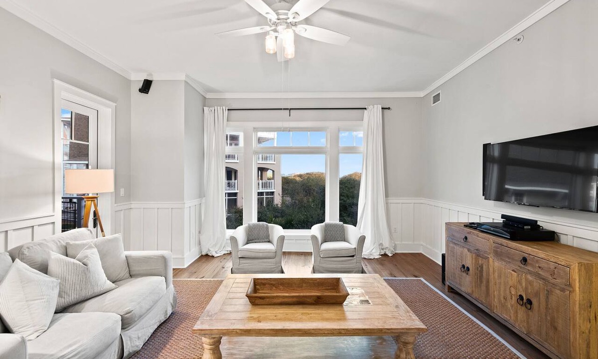 WaterSound Beach Condo | Relaxing 30A Getaway with Pool Access