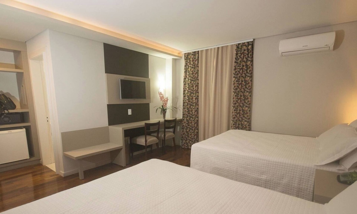 Foz do Iguacu Hotel | Relaxing and Comfy Three Suites Near Airport + Top Iguazu Attractions