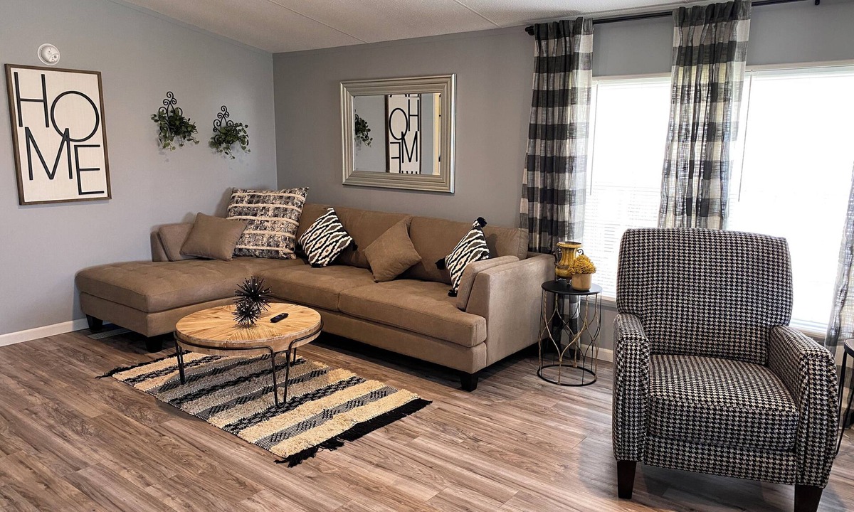 Middletown House | Relaxing, Charming 2-bedroom, cute, cozy, clean house in Middletown, OH
