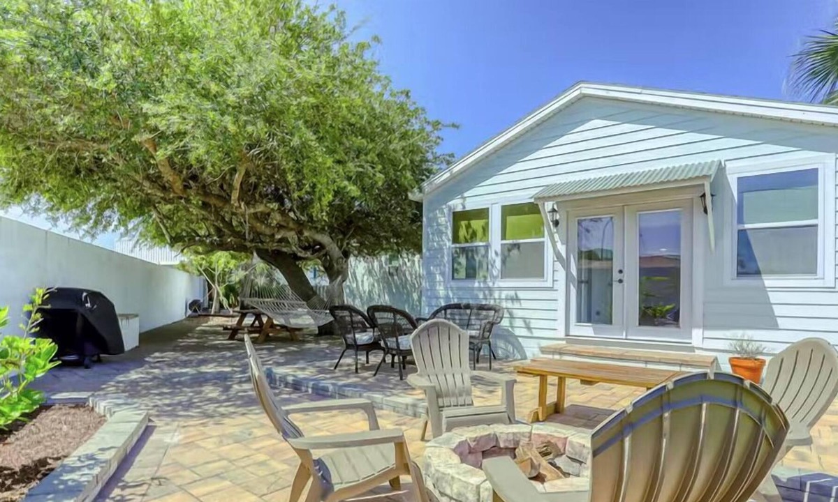 Coquina Gables Cottage | Relaxing Cottage Retreat at St. Augustine Beach