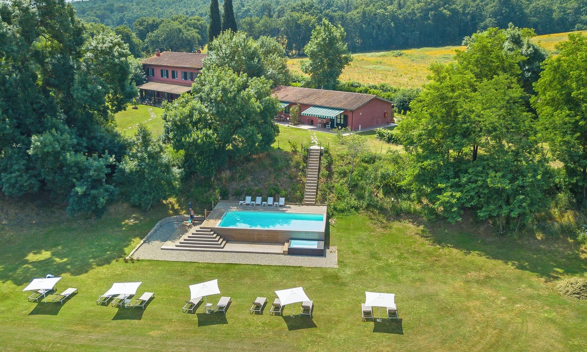 Civitella Paganico House | Relaxing Family Villa Roses Shared Pool 6, Civitella Paganico, Italy
