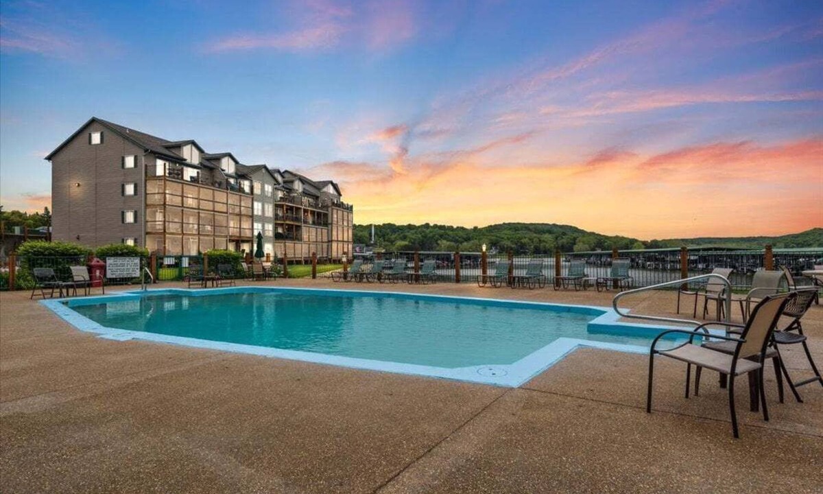 Camdenton Condo | Relaxing Lakefront Condo w/2 Heated Pools, Boat Ramp & Slip, Near Golf & Parks