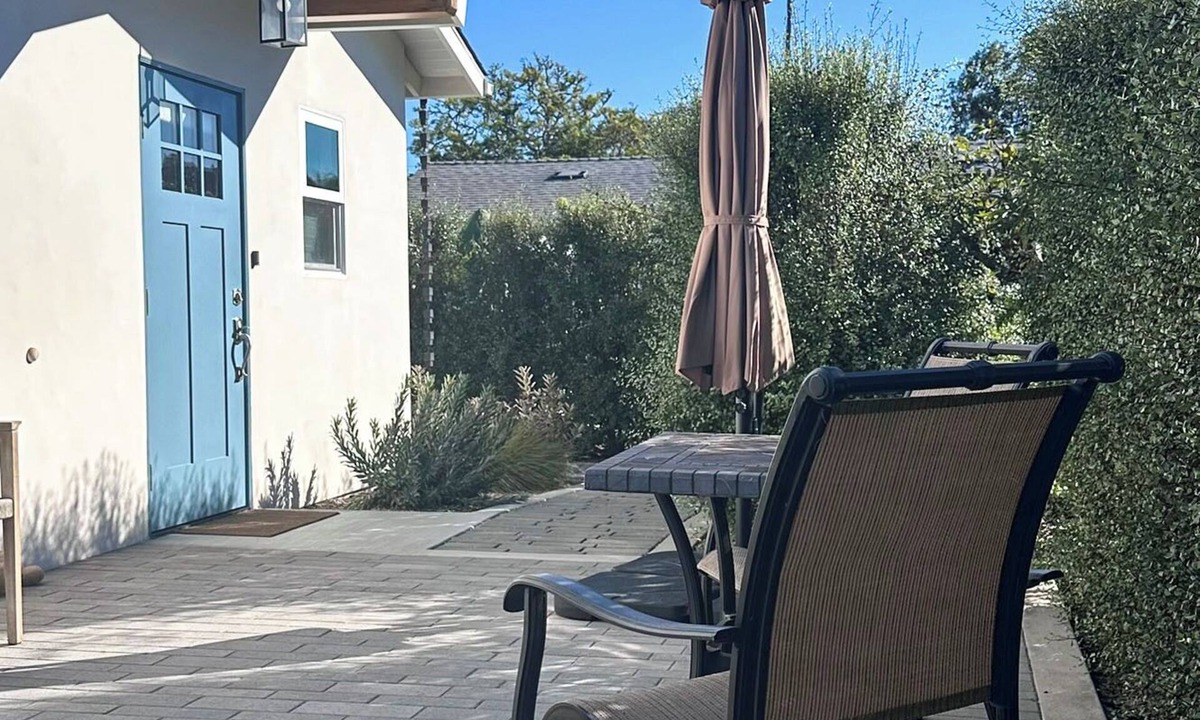 West Mesa Cottage | Relaxing Mesa cottage, walk to the beach. Peaceful Santa Barbara stay.