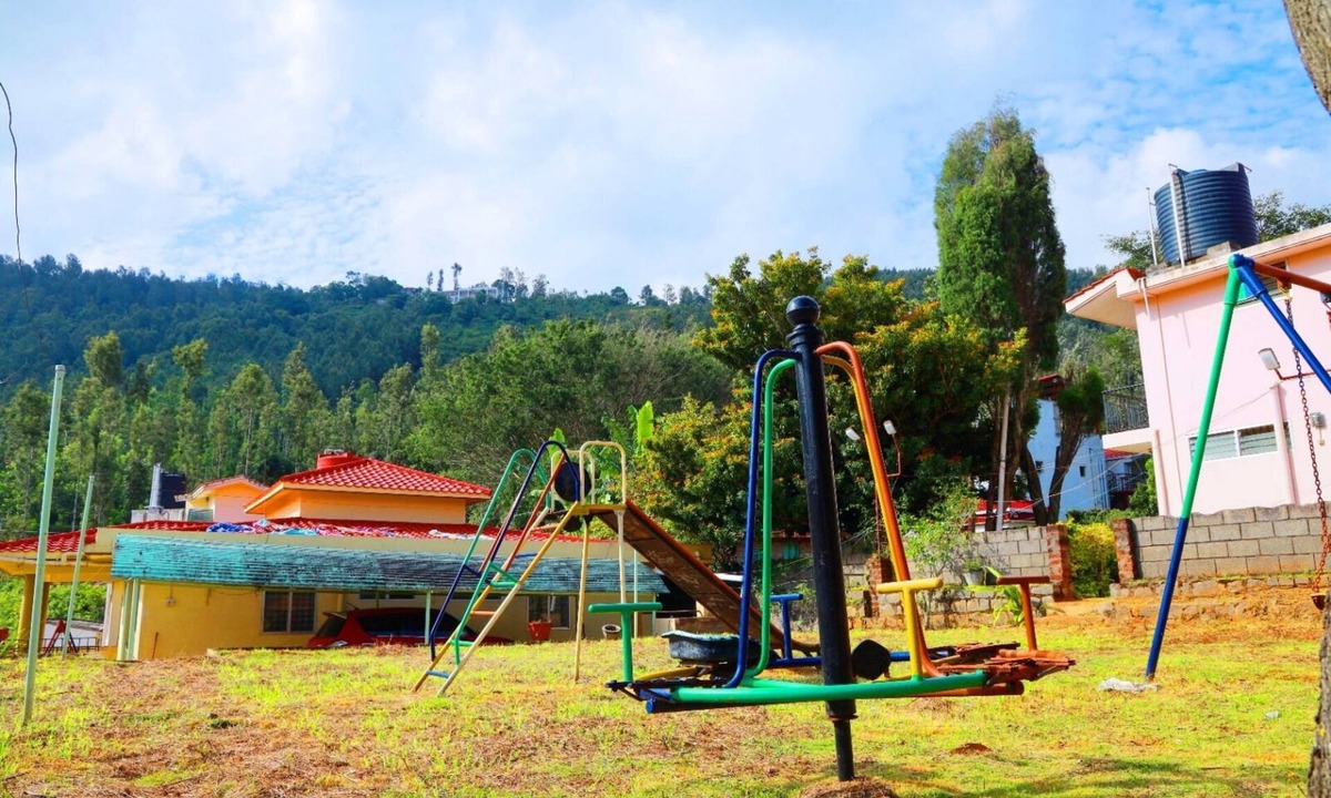 Manjakuttai Villa | Rena Home Stay