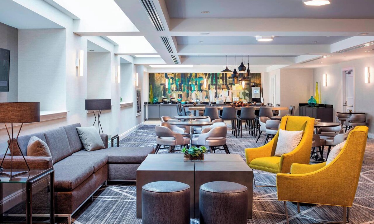 Downtown Hotel | Renaissance Providence Downtown Hotel