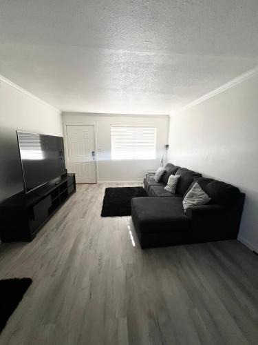Camelback East Apartment | Renovated Downtown Phoenix Condo