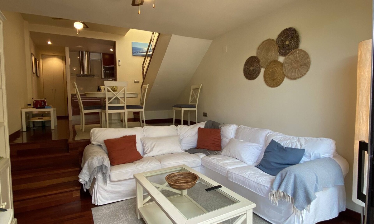 Platja d'Aro Apartment | Renovated duplex located on the second line of the sea in the center of Platja d'Aro.