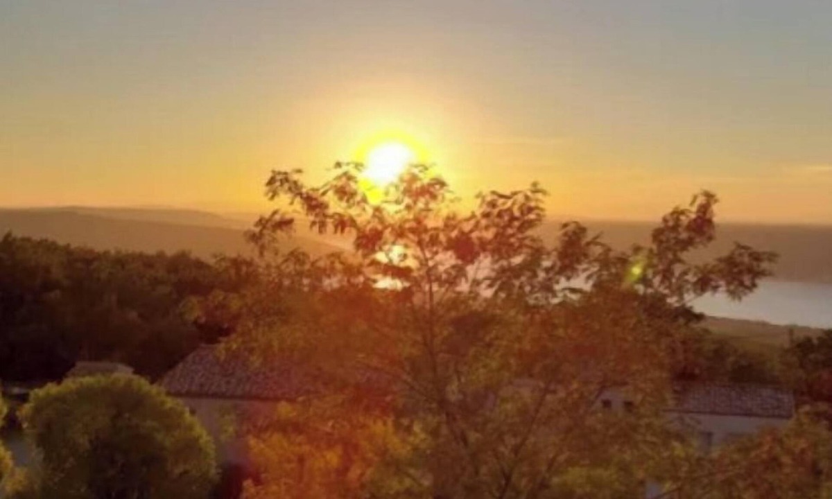 Les Salles-sur-Verdon Apartment | Rent a 35 m2 studio in the heart of the Verdon to recharge your batteries in a peaceful setting