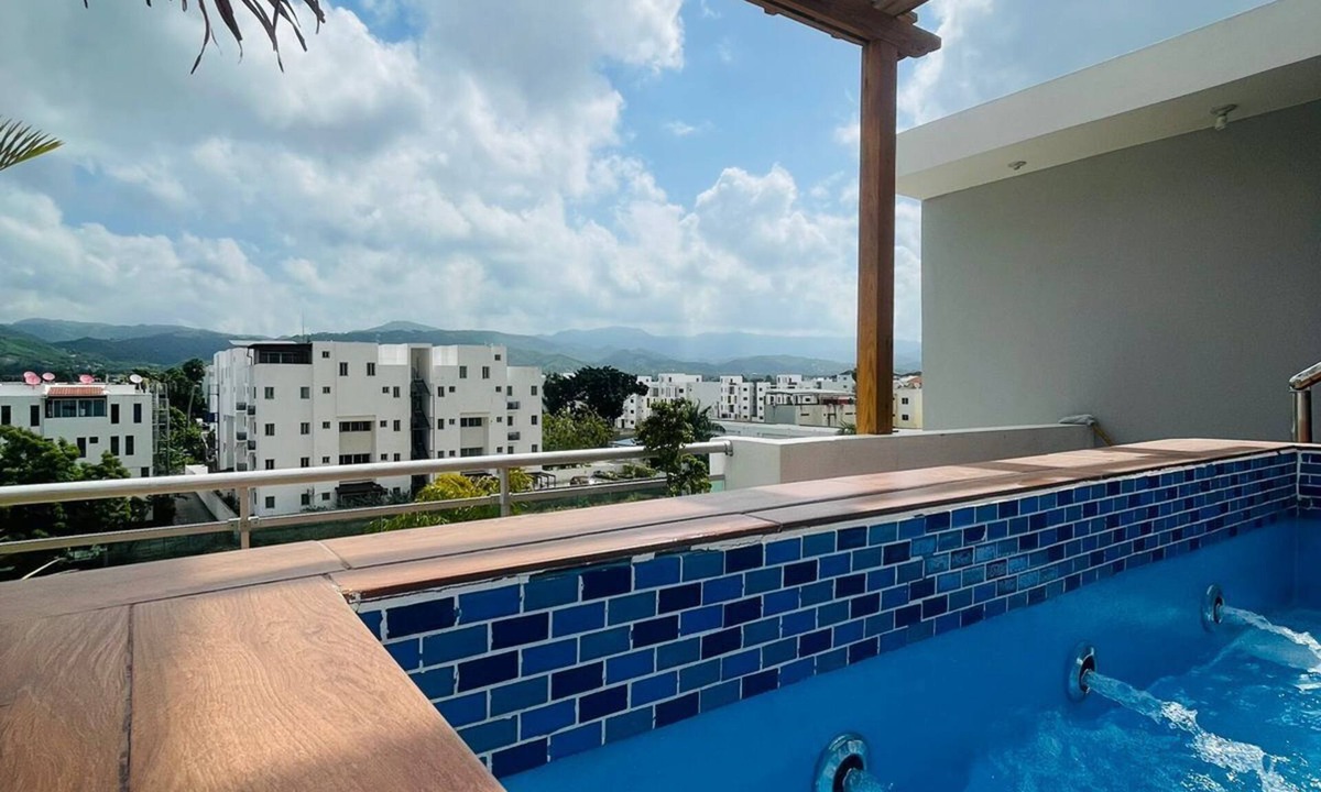 Llanos de Gurabo I Apartment | Residencial Doña Lidia penthouse