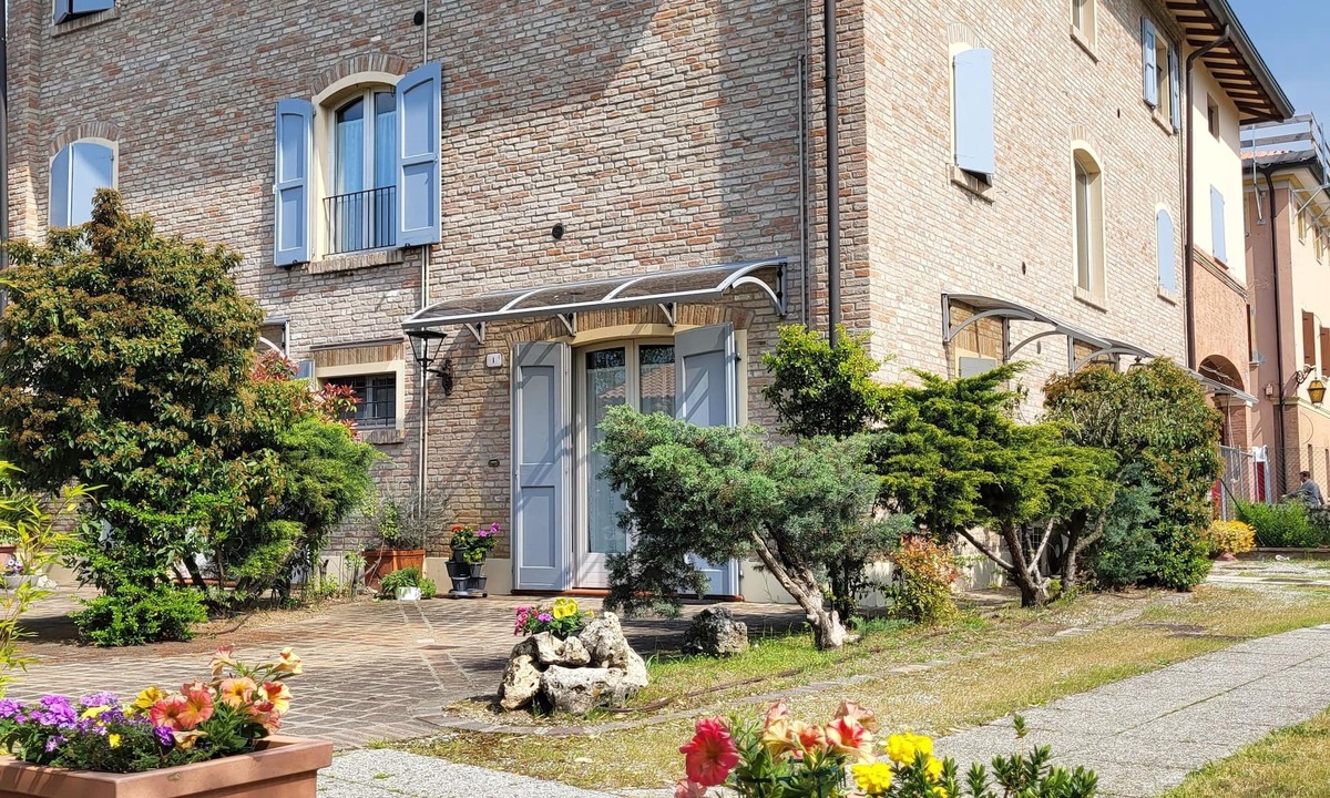 Crocetta-San Lazzaro-Modena Est House | Residence Antico Borgo
