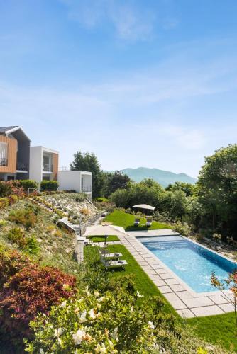 Trarego Viggiona Apartment | Residence Conca Verde 1 with pool
