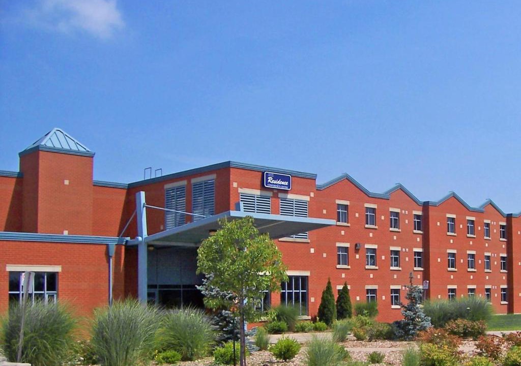 Welland Hotel | Residence & Conference Centre - Welland