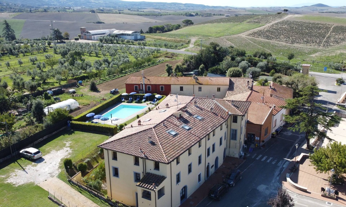 Santa Luce Apartment | Residence Giuly Rosselmini