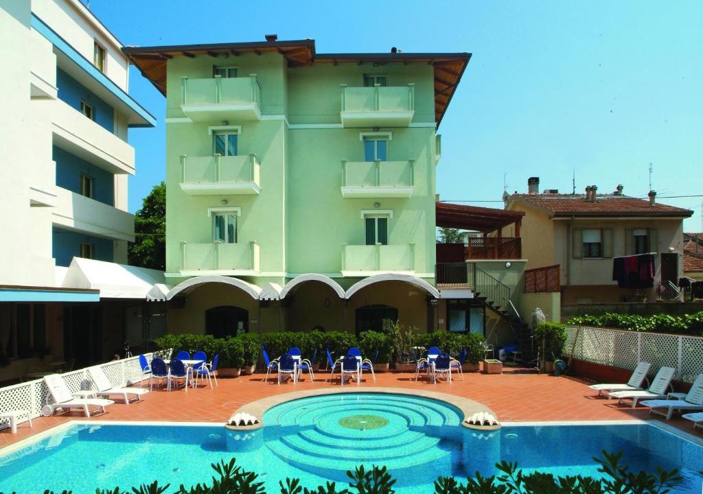 San Giuliano a Mare Apartment | Residence il Capodoglio