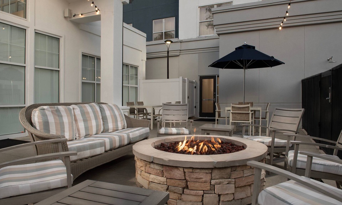 Hoover Hotel | Residence Inn by Marriott Birmingham/Hoover