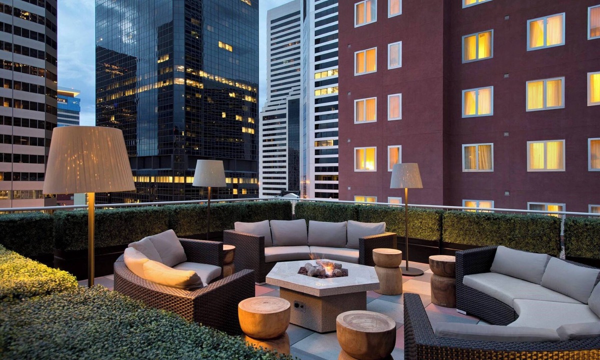 Downtown Denver Hotel | Residence Inn by Marriott Denver City Center