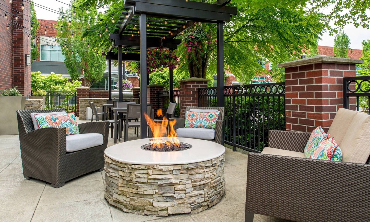 Downtown Hotel | Residence Inn By Marriott Seattle East-Redmond