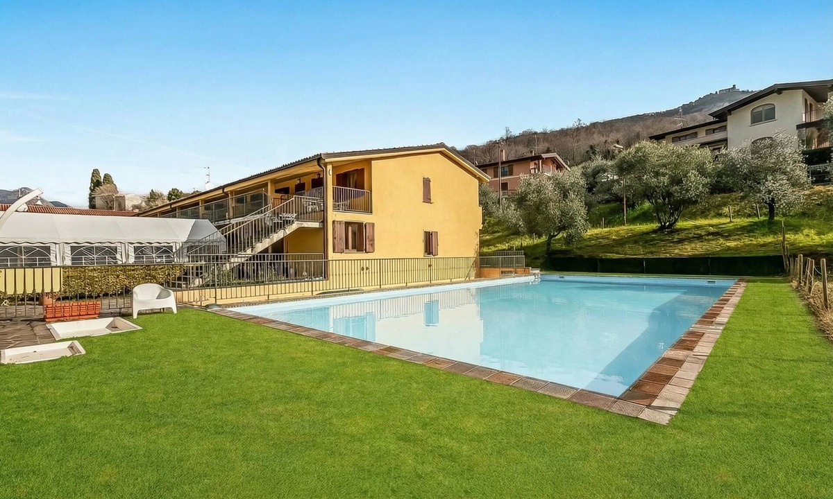 Sensole Apartment | Residence La Perla - Apt 13, Monte Isola, Italy
