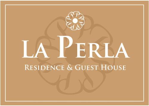 Staletti House | Residence La Perla