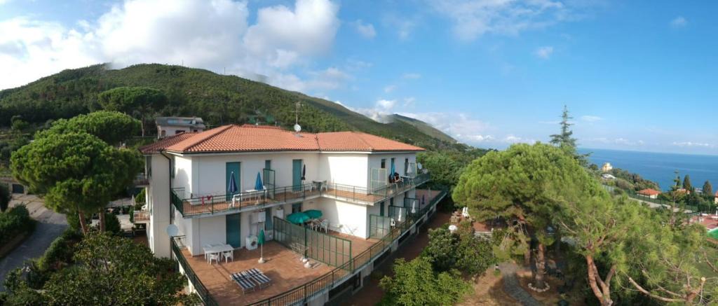Varazze Apartment | Residence la Vignetta