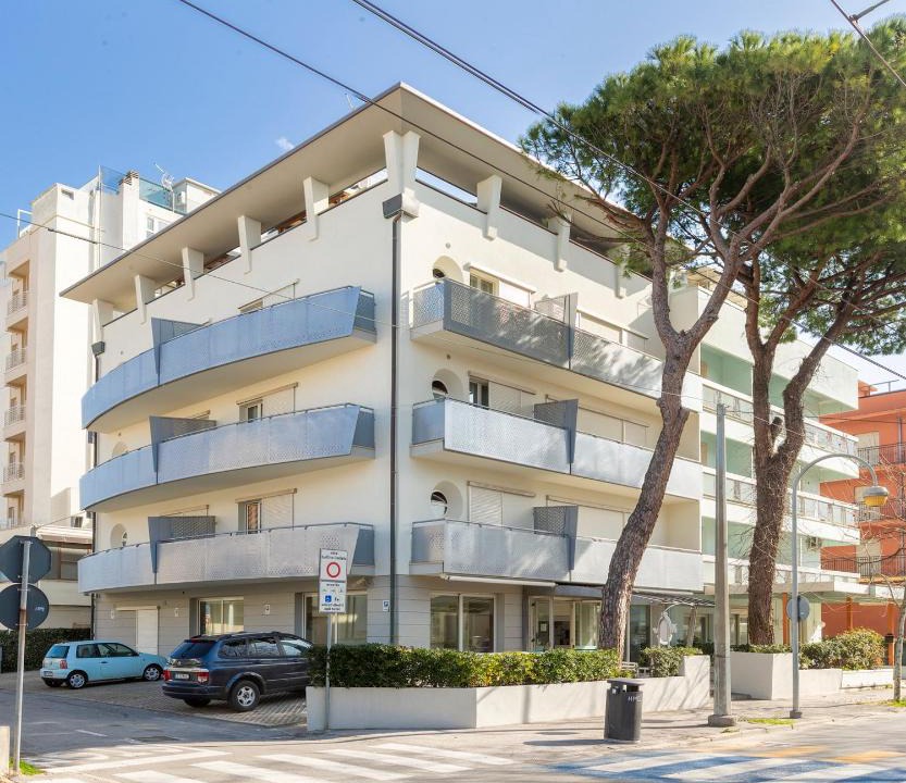 Alba Apartment | Residence Marittimo