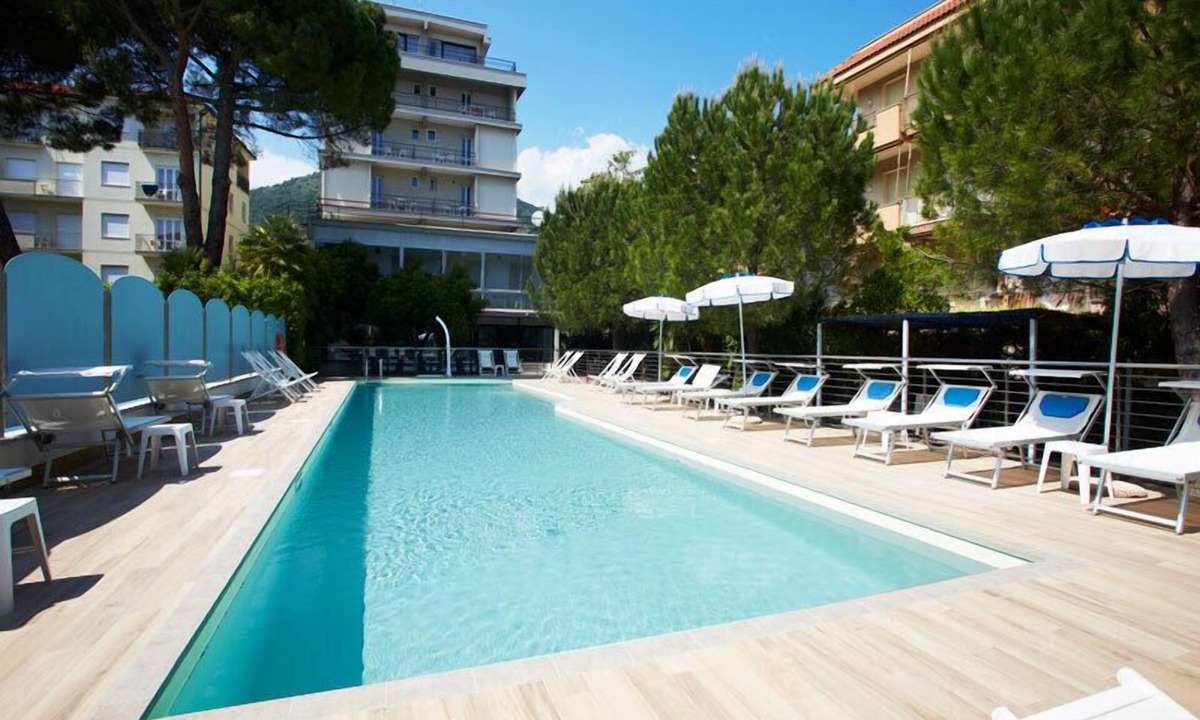 Pietra Ligure Apartment | Residence Miriam Studio Apt. 2 Pax Superior