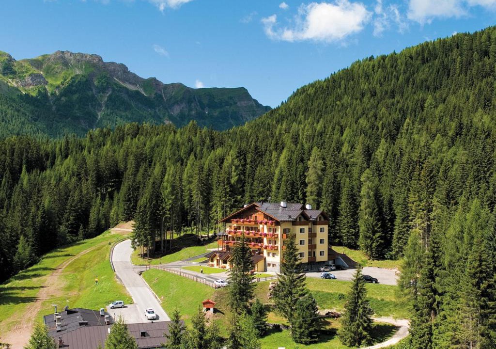 Falcade Apartment | Residence Panorama