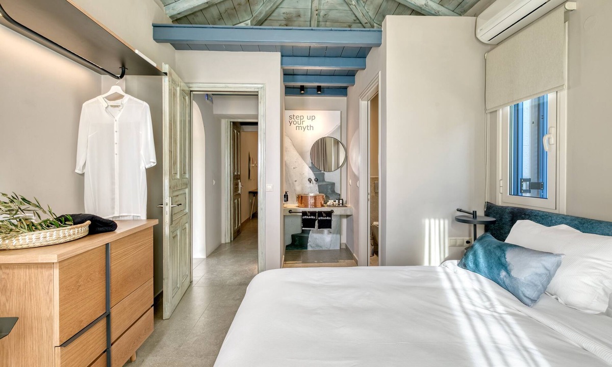 Tsoukaladhes Villa | Residence with Private Pool - with Panoramic View, Art Blue Villas